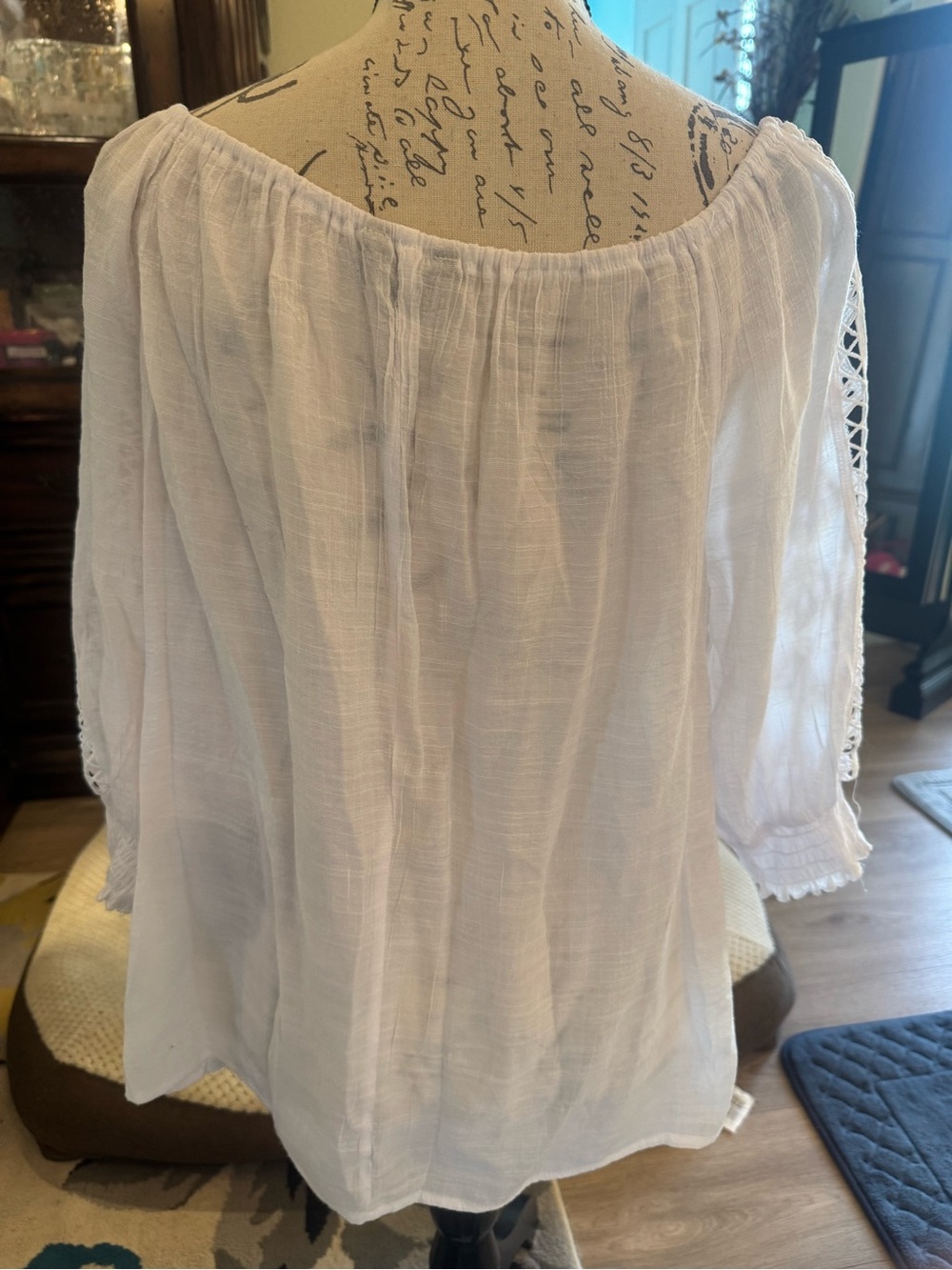 Unique spectrum largeWhite Off-Shoulder Peasant Top - Lightweight Women's Blouse